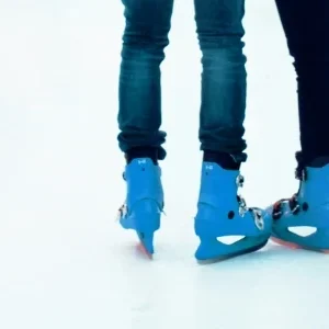 eislaufen im Sportpark auf Klassenfahrt nach Duisburg