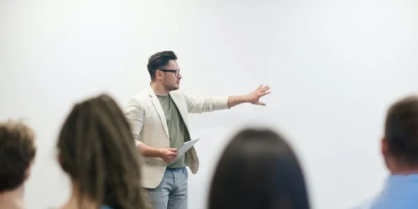 besuch in einem großunternehmen auf klassenfahrt in köln